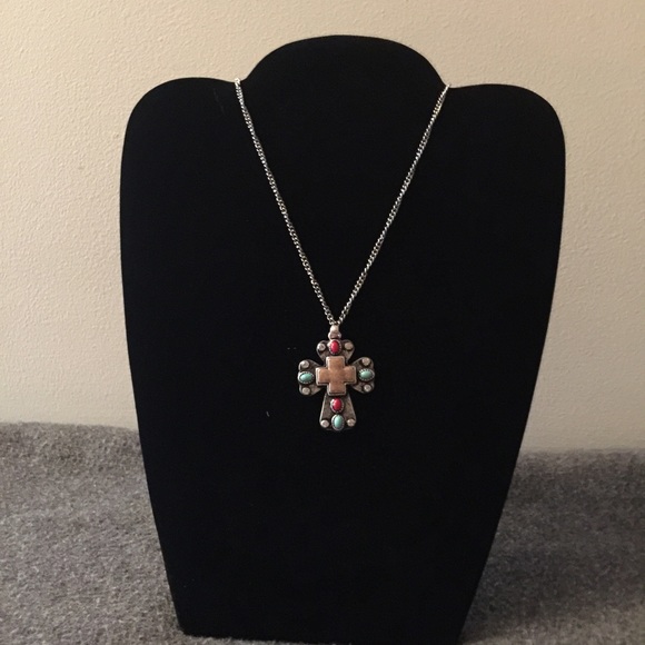 Silver Necklace with Cross Pendant.