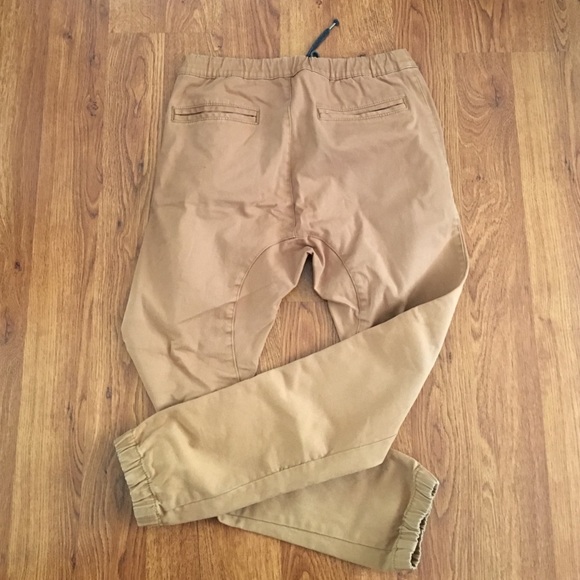 Cotton On tan jogger - Picture 3 of 3