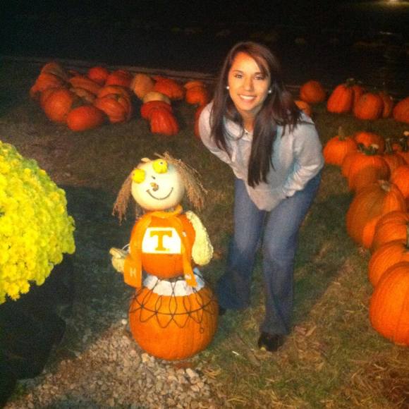 Meet your Posher, Isabel - Picture 1 of 1