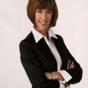 Meet your Posher, Dena