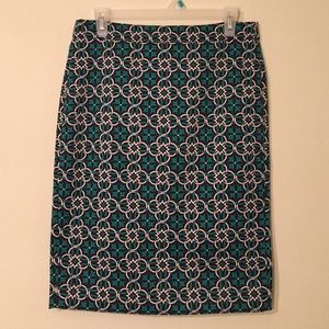 J. Crew Skirts - J.Crew Green Medallion Print Pencil Skirt Sz 4 J. Crew Skirts - J.Crew Green Medallion Print Pencil Skirt Sz 4