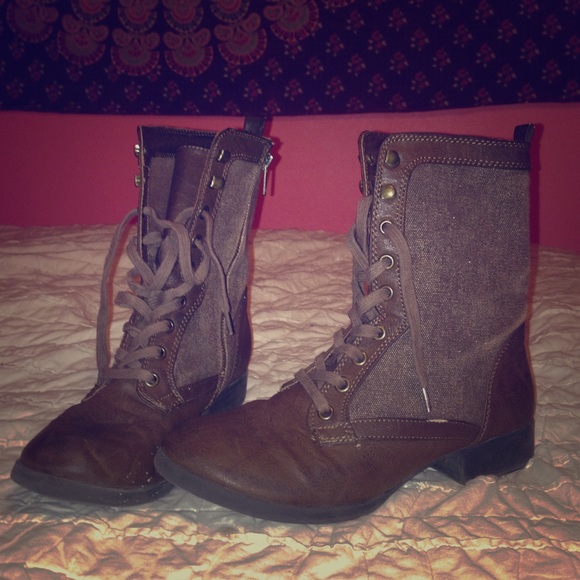 Pacsun boots