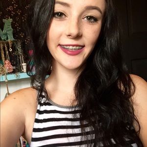 Meet your Posher, Megan