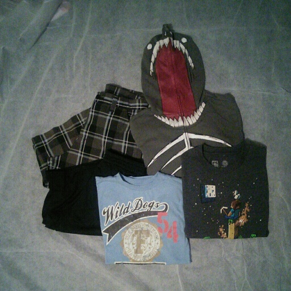 Bundle of boys clothes sizes ~ L, XL, 16
