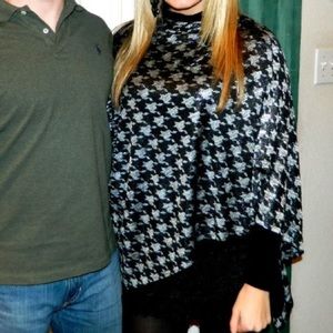 Black Houndstooth Poncho