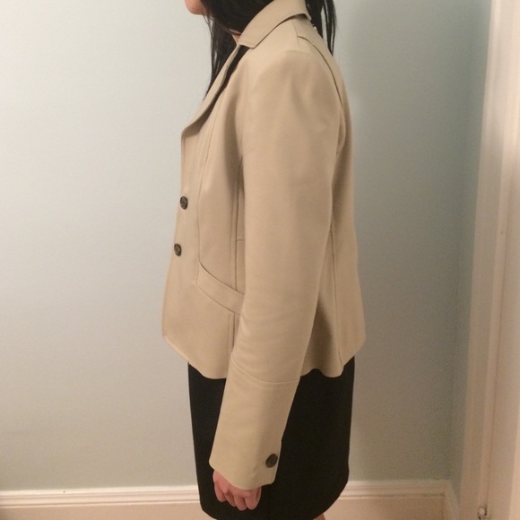 Jacket - Picture 2 of 4