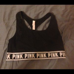 Black sportsbra