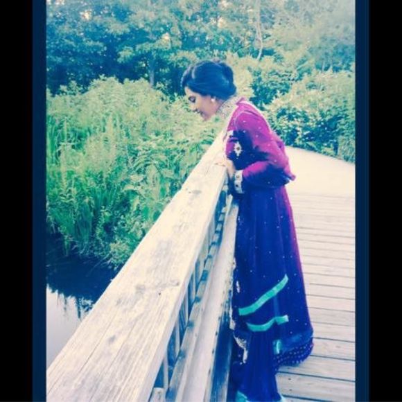 Meet your Posher, Shoron