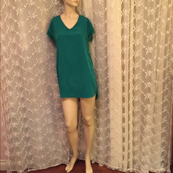 Collective concepts dress size small