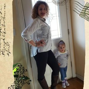 Meet your Posher, Grace arlenys