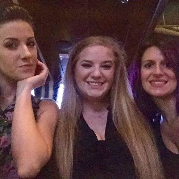 Meet your Posher, Ashley