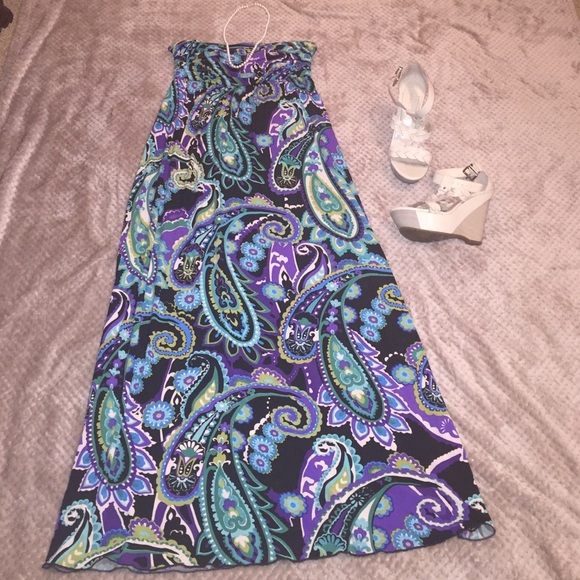 💋CLOSET CLEAR OUT SALE!!👛Strapless maxi dress