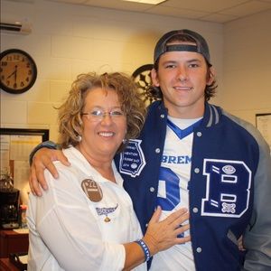 Meet your Posher, Lisa