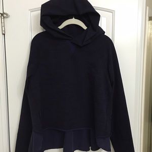 Lululemon Pull Me Over Hoodie