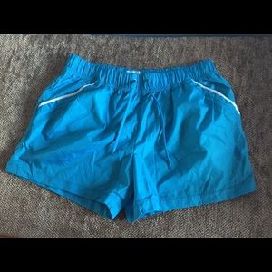 NWOT Board shorts blue size medium 8-10
