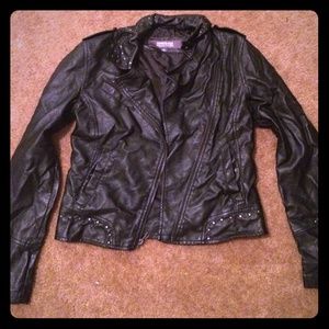 Leather jacket extra small with beautiful design