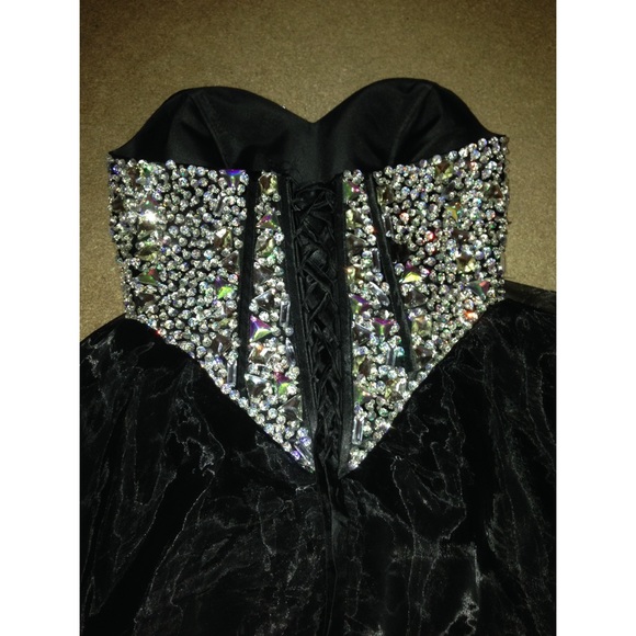 Black Homecoming Dress ✨ - Picture 4 of 4