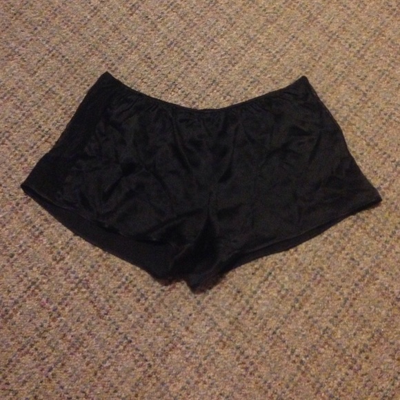 VS silk & lace sleep shorts