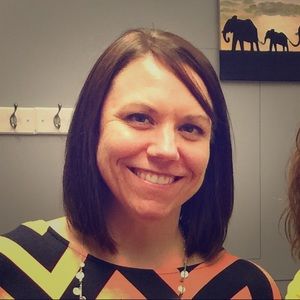 Meet your Posher, Corinne