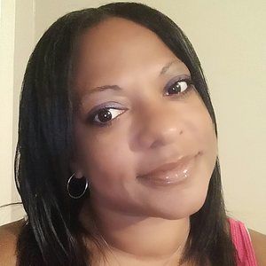 Meet your Posher, S. monique