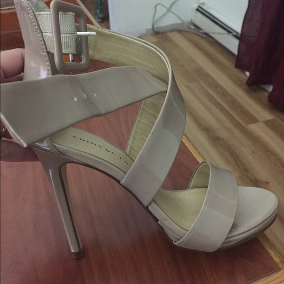 Shoes - Picture 2 of 4