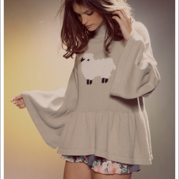 Counting Sheep Gusset Sweater in Tea Time