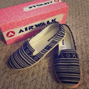 Air walk flats brand new