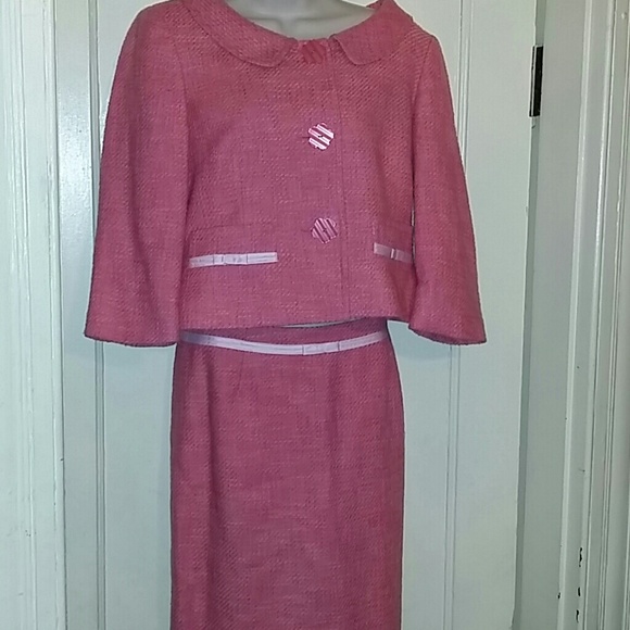 2 Piece Pink Classy Jacket with Nice Mid Skirt