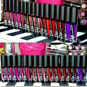 👄La. Mattes lippies👄