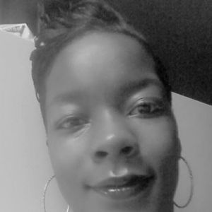 Meet your Posher, Danelle