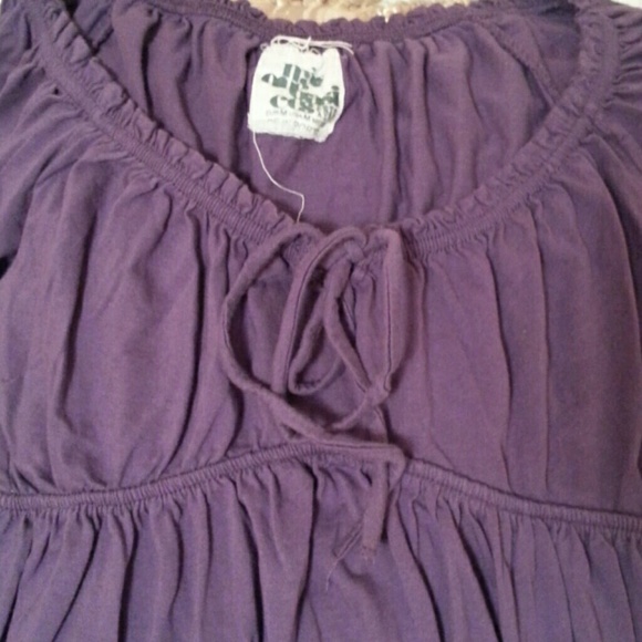 Top - Picture 2 of 3