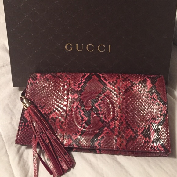 Authentic Gucci clutch