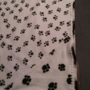 Hooded small blanket