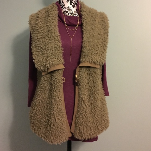 Jack faux fur vest