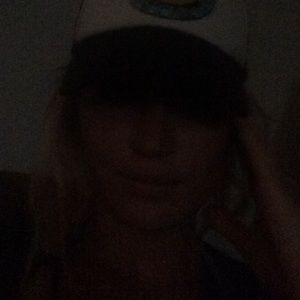 Meet your Posher, Karin