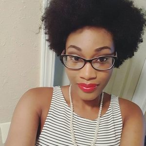 Meet your Posher, Chelsey