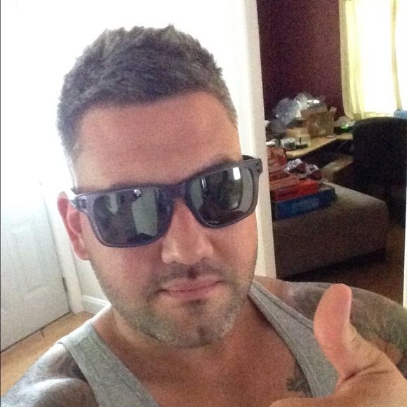 Meet your Posher, Jay - Picture 1 of 1