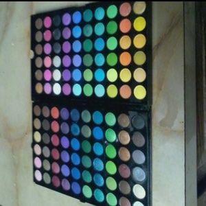 💥Reduced💥Bh cosmetic 120 color eyeshadow pallete