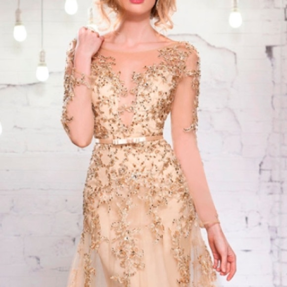 Long sleeve prom/party/pageant dress - Picture 2 of 3