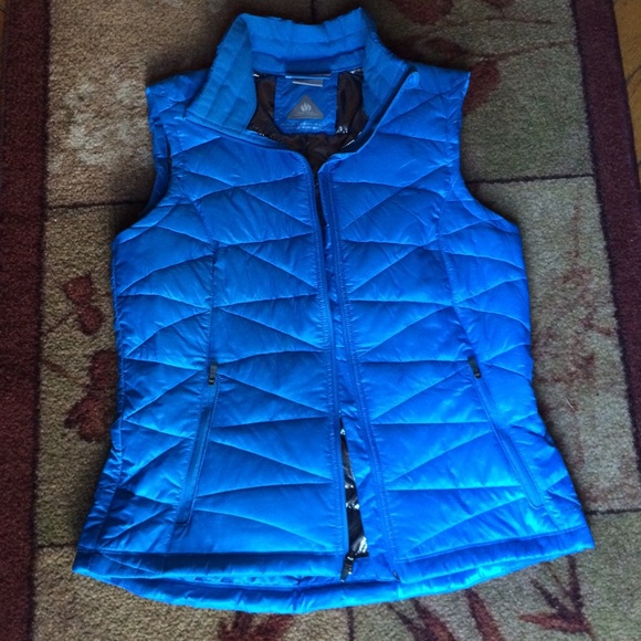 Columbia Vest