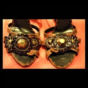 Moschino embellished sandal heels - Size 36