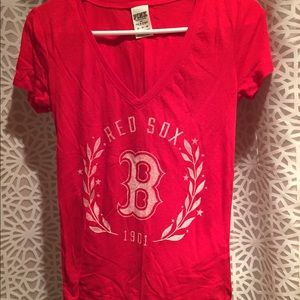 Victoria Secret Pink Red Sox short sleeve tee!