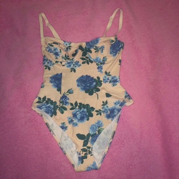 American apparel bodysuit