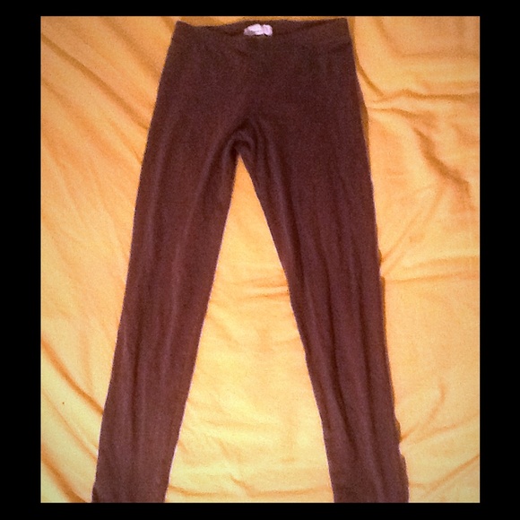 2 pairs of LEGGINGS sz small. Brown and Gray