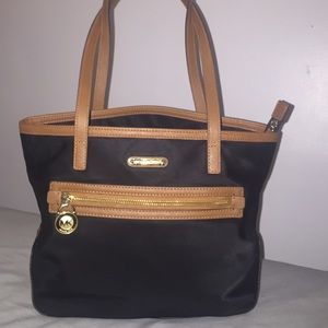 Michael kors tote