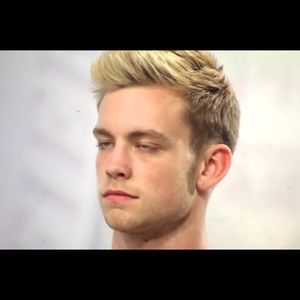 Meet your Posher, Micky