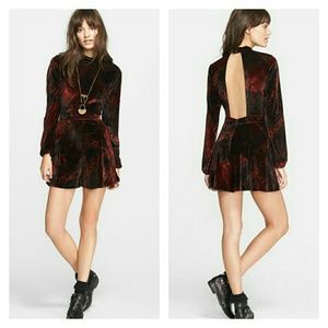 SALE! NWT FREE PEOPLE Velvet Romper 6