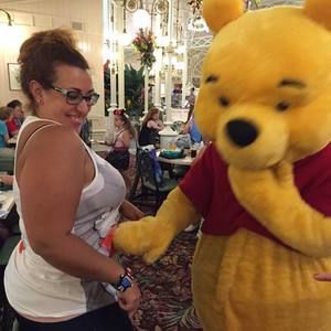 Meet your Posher, Lauren