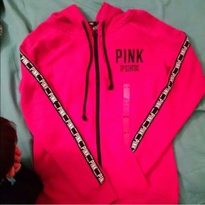 Make an offer 💕 Brand new VS Pink jacket :)