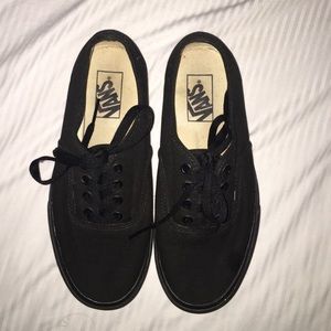 Vans Black Authentic